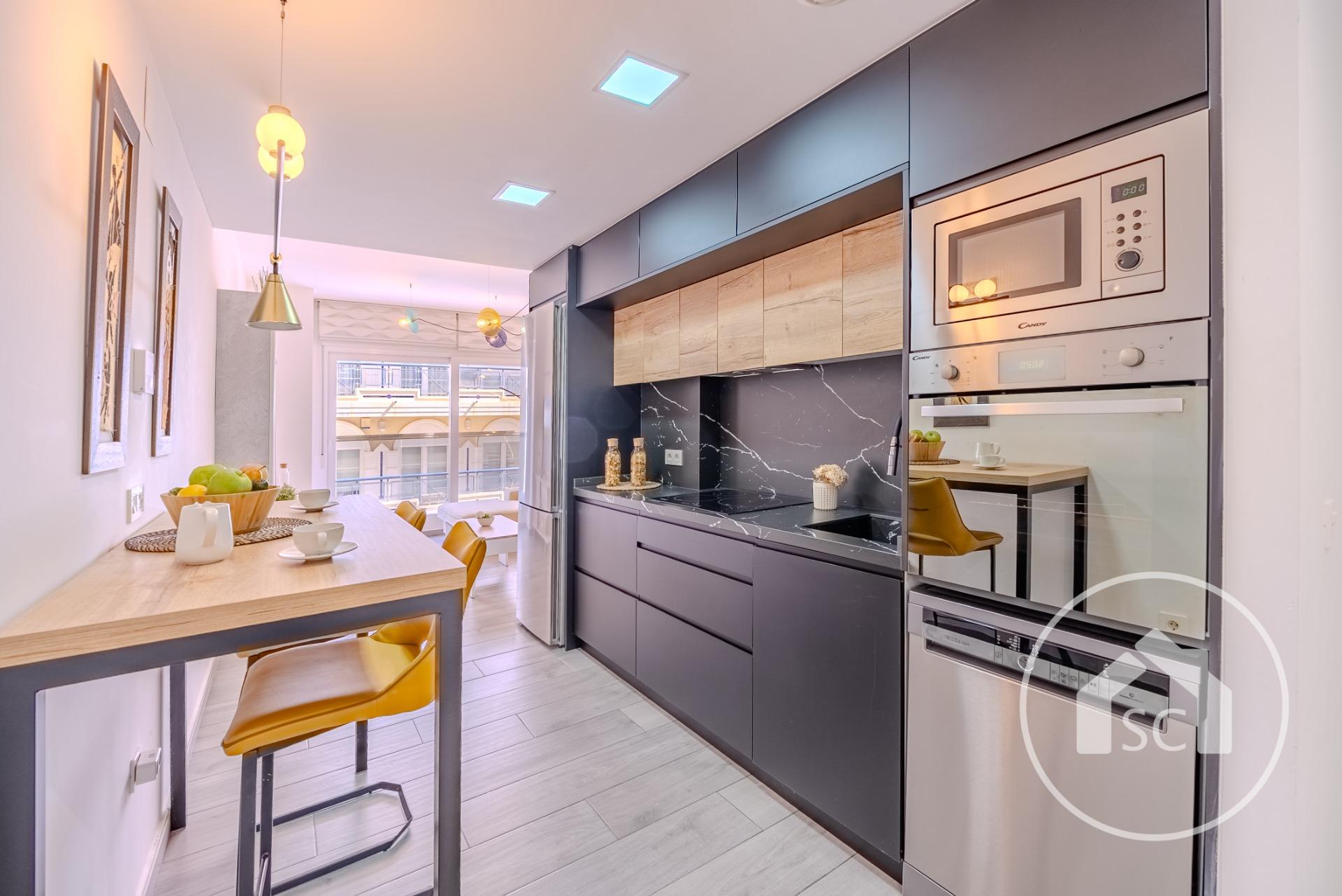 Piso de obra seminueva en pleno centro de Elda