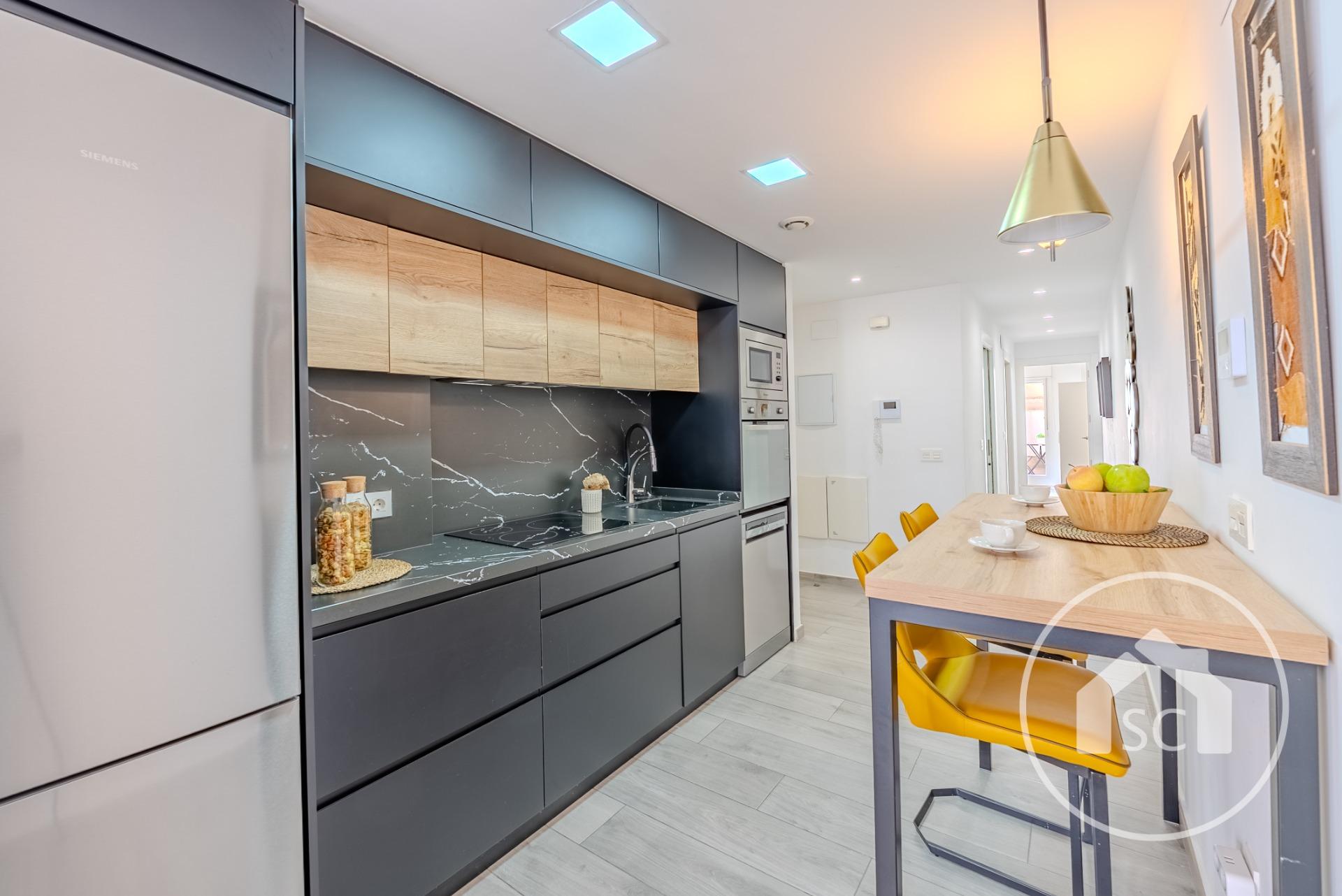 Piso de obra seminueva en pleno centro de Elda — Foto 3 de 18