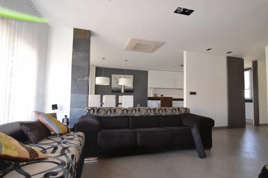 Apartment · 3 bed · 2 baths · 110 m² · Elda — Photo 5 of 22
