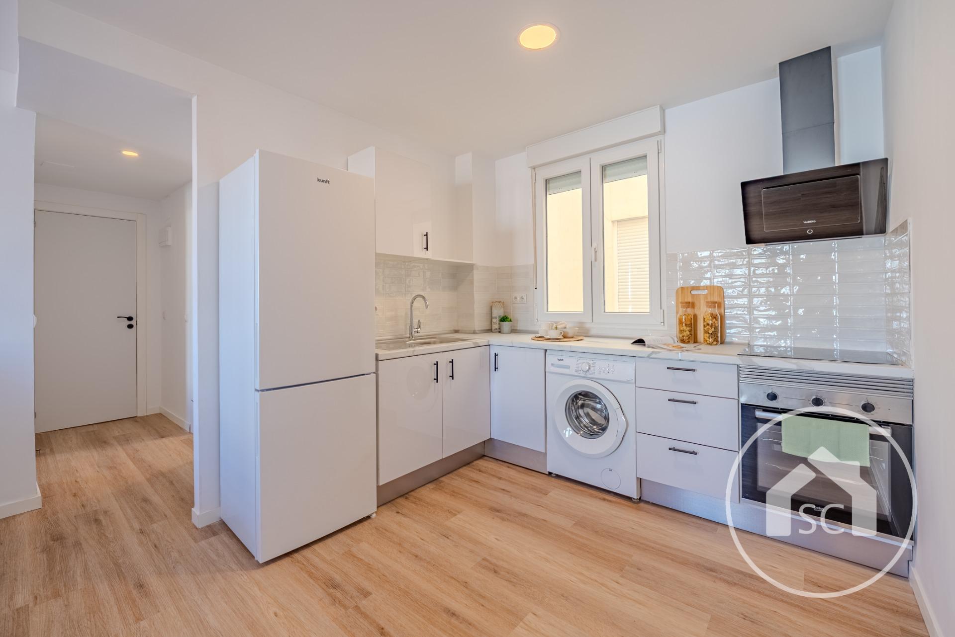 Apartamento reformado con mucha luz en pleno centro de Elda