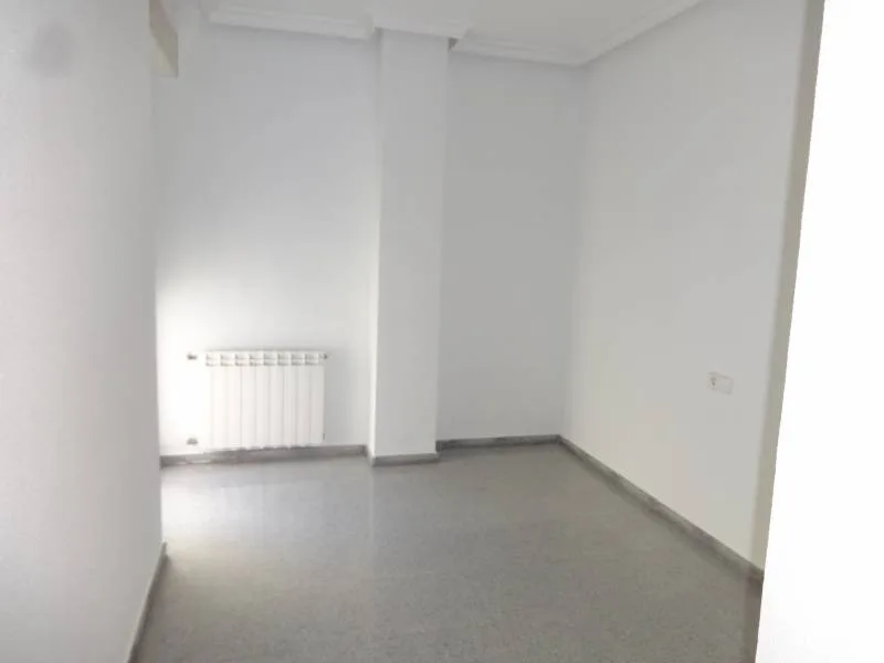 Apartment · 3 bed · 2 baths · 120 m² · Elda — Photo 4 of 16