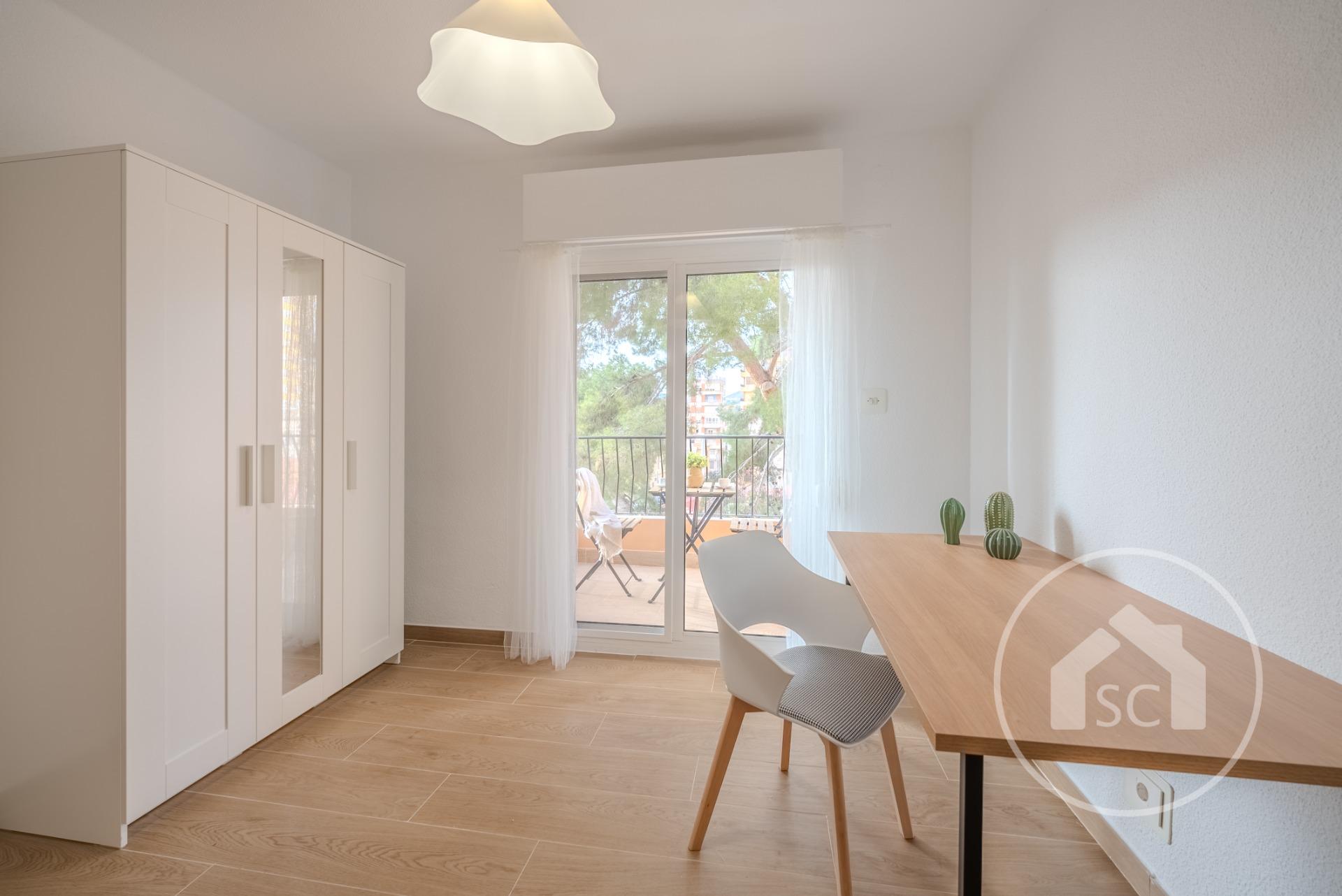 Habitación superior en con terraza privada — Foto 2 de 15