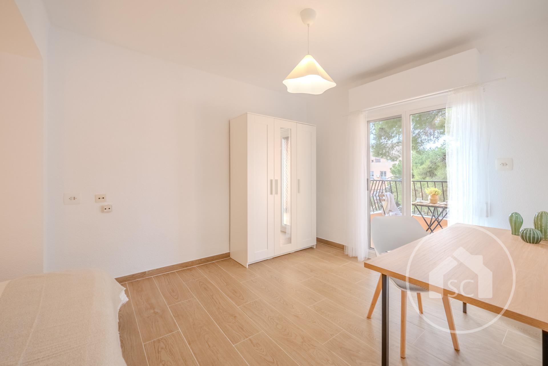 Habitación superior en con terraza privada — Foto 5 de 15