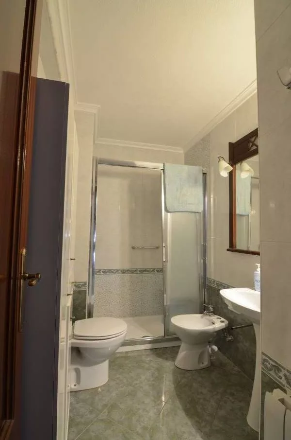 Apartment · 4 bed · 2 baths · 150 m² · Elda — Photo 3 of 12