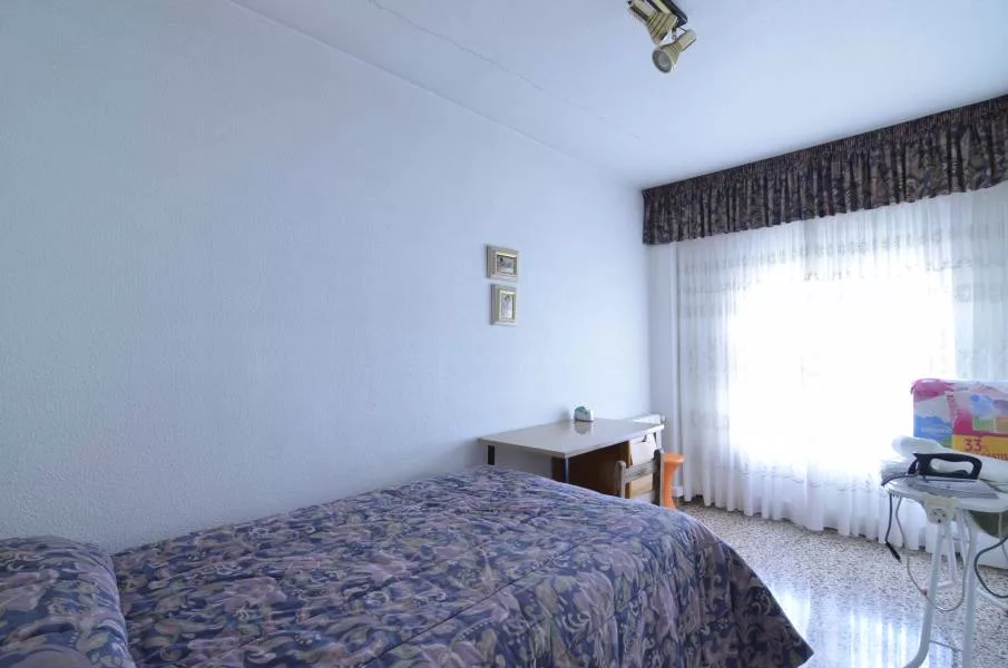 Apartment · 4 bed · 2 baths · 150 m² · Elda — Photo 4 of 12