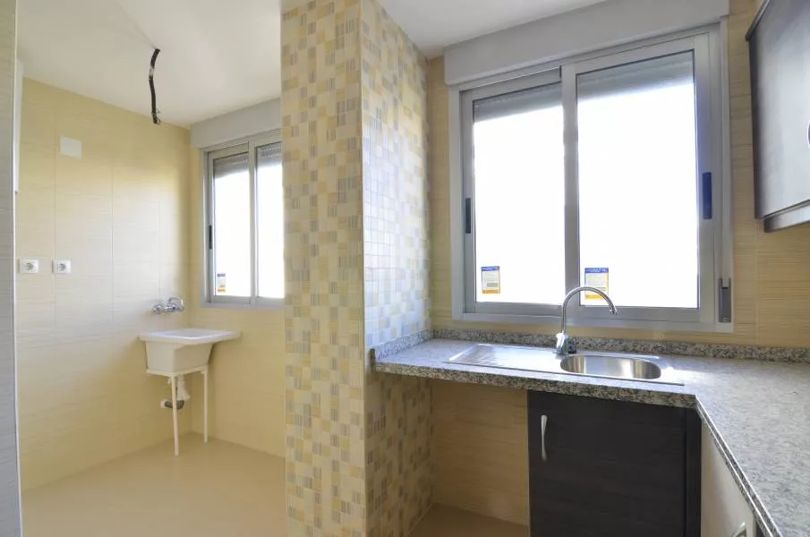 Apartment · 3 bed · 2 baths · 100 m² · Elda — Photo 4 of 13