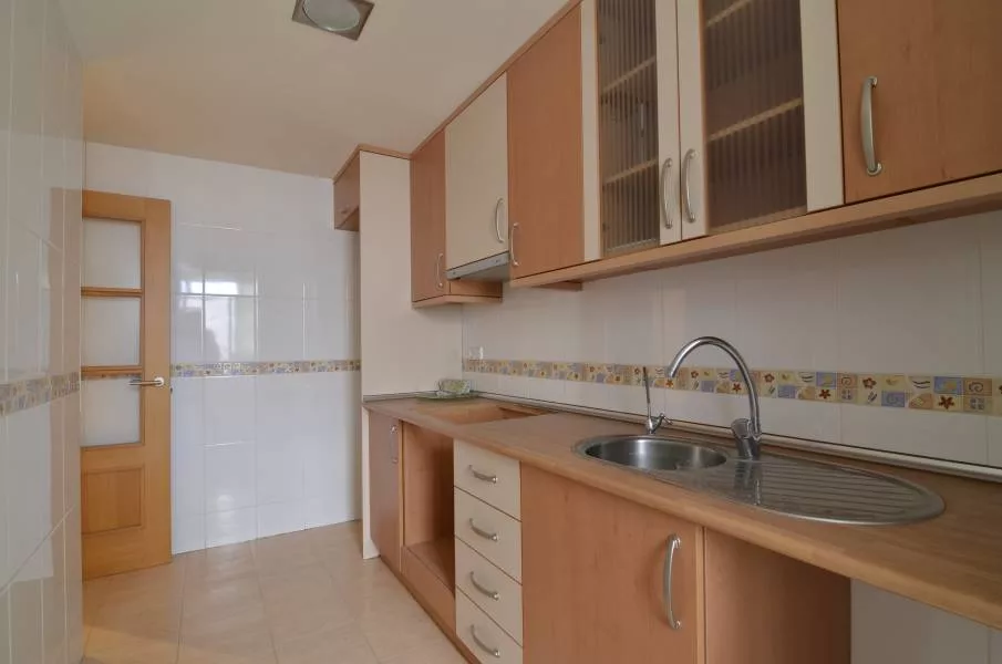 Apartment · 3 bed · 2 baths · 100 m² · Elda — Photo 4 of 14