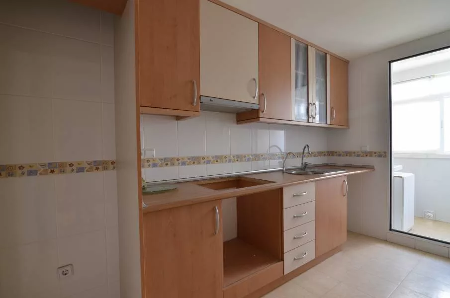 Apartment · 3 bed · 2 baths · 100 m² · Elda — Photo 5 of 14