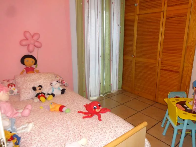 Apartment · 3 bed · 1 bath · 100 m² · Elda — Photo 4 of 12