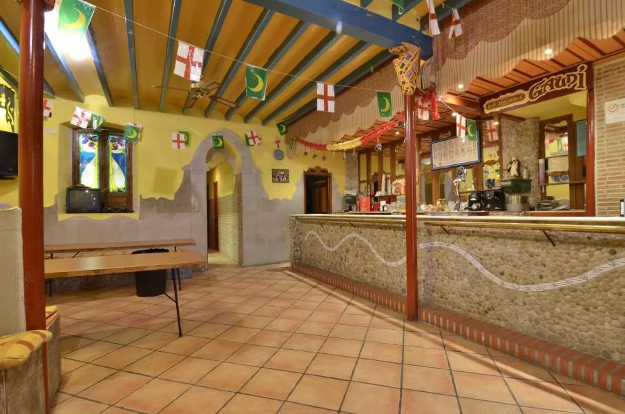 Commercial property · 2 baths · 100 m² · Elda