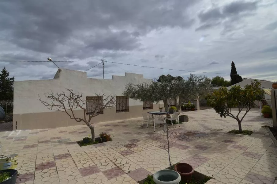 Country house · 4 bed · 2 baths · 200 m² · Elda — Photo 2 of 17