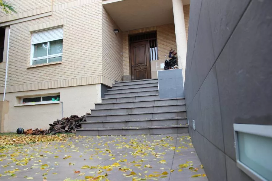 Bungalow · 3 bed · 3 baths · 210 m² · Elda — Photo 3 of 21