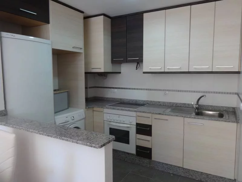 Studio · 1 bed · 1 bath · 50 m² · Elda — Photo 3 of 9