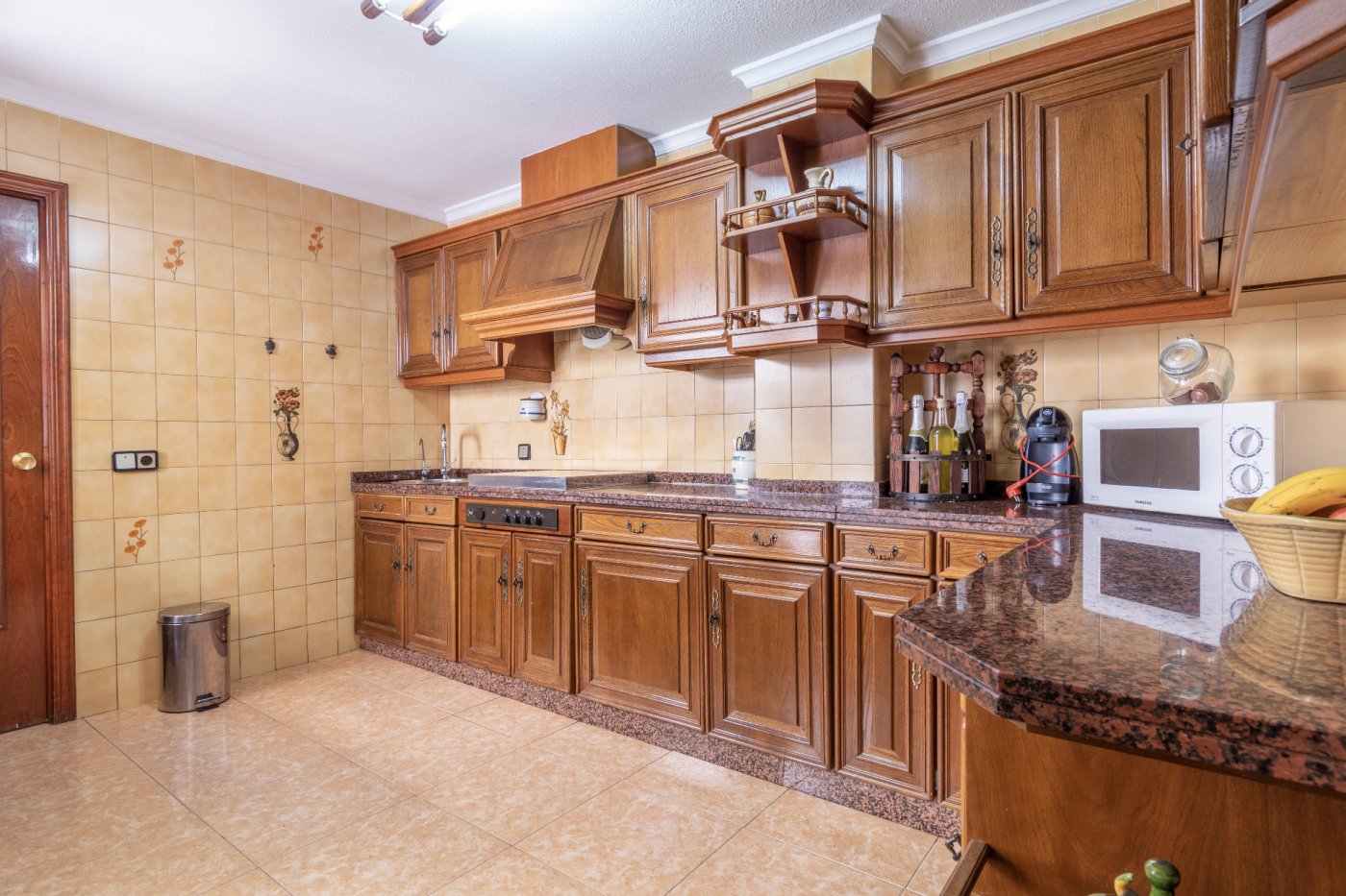 House · 3 bed · 2 baths · 200 m² · Elda — Photo 4 of 19