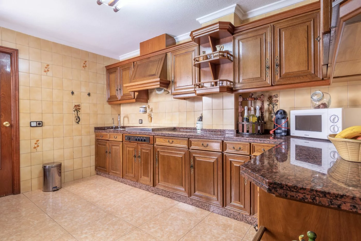 House · 3 bed · 2 baths · 200 m² · Elda — Photo 4 of 19