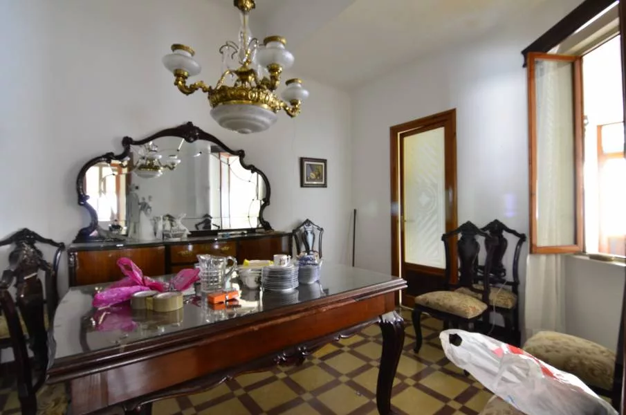 Apartment · 4 bed · 1 bath · 150 m² · Elda — Photo 4 of 10