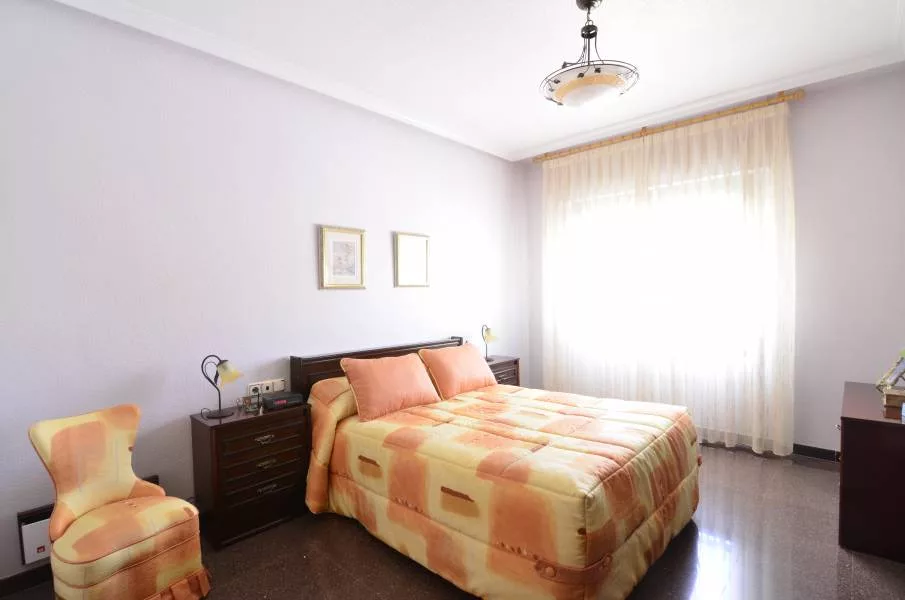 Apartment · 3 bed · 2 baths · 88 m² · Elda — Photo 5 of 13