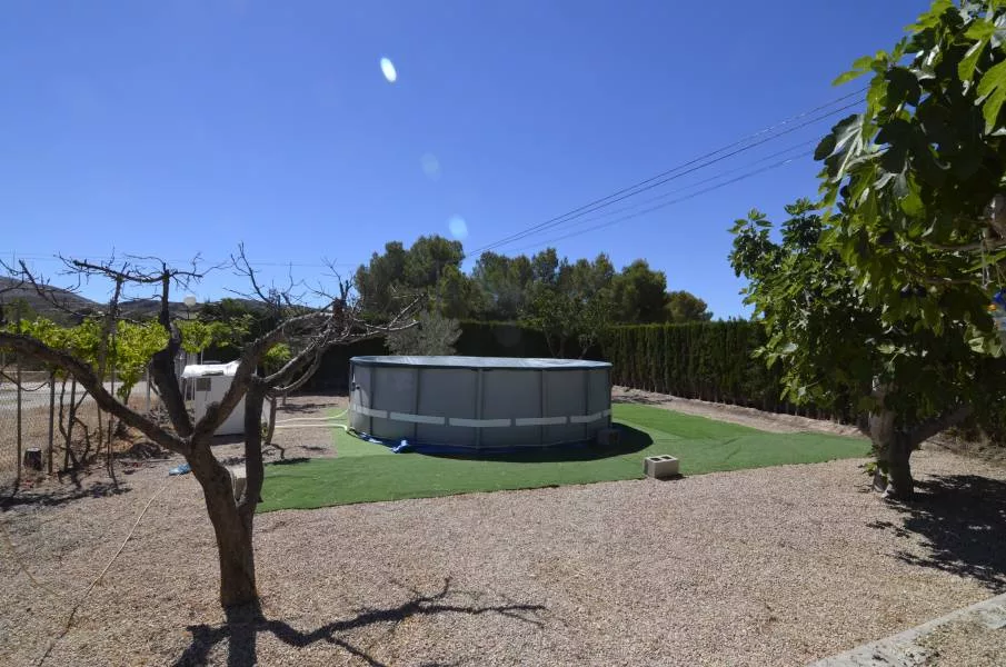 Country house · 4 bed · 2 baths · 200 m² · Elda — Photo 5 of 24