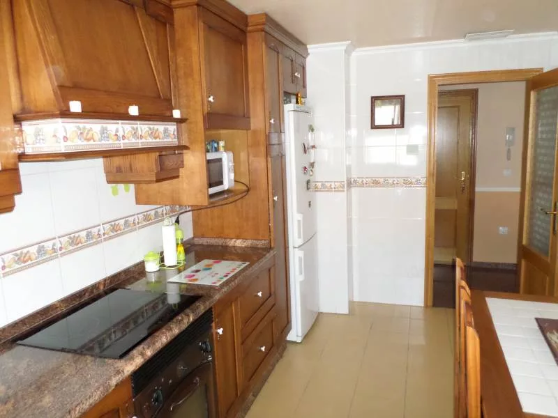 Penthouse · 3 bed · 2 baths · 180 m² · Petrer — Photo 4 of 18