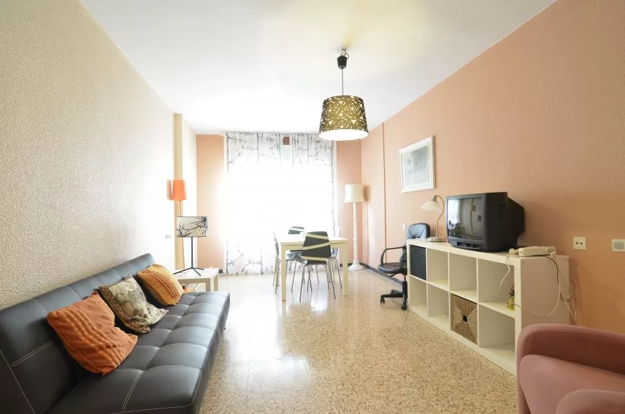 Apartment · 4 bed · 2 baths · 115 m² · Elda — Photo 2 of 10