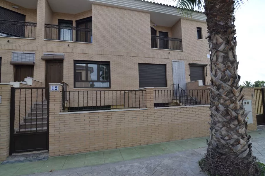 Bungalow · 3 bed · 3 baths · 170 m² · Elda — Photo 3 of 18