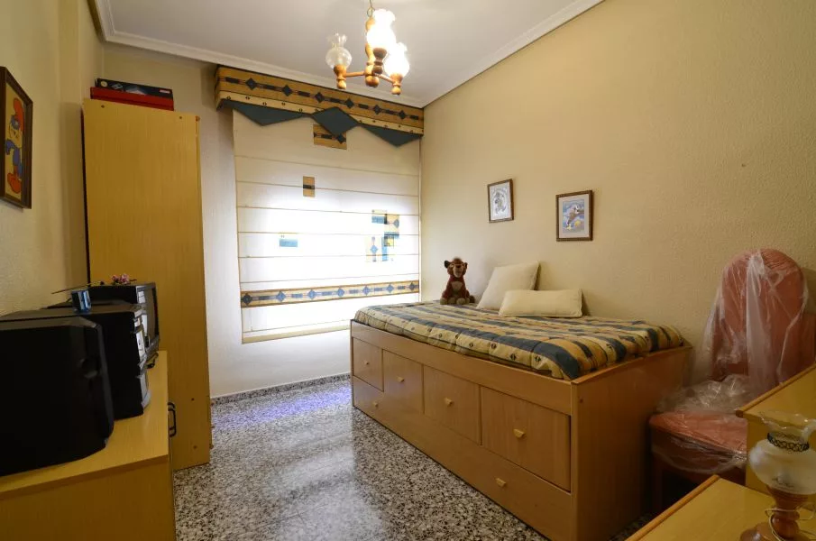 Apartment · 3 bed · 1 bath · 100 m² · Elda