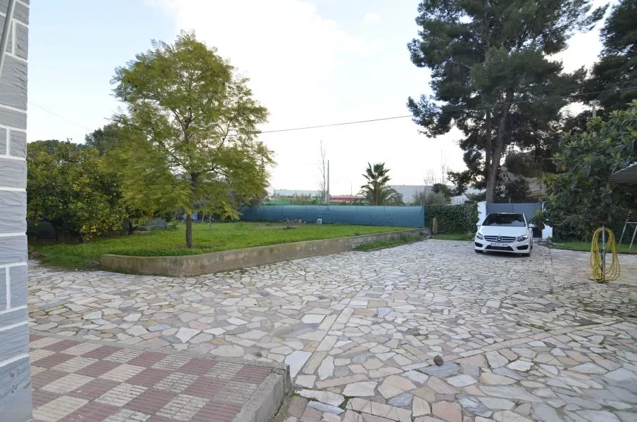 Country house · 4 bed · 1 bath · 150 m² · Elda — Photo 2 of 11