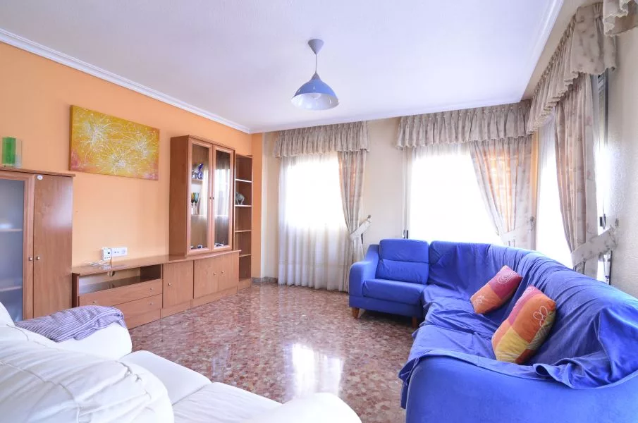 Apartment · 3 bed · 2 baths · 115 m² · Elda — Photo 3 of 11