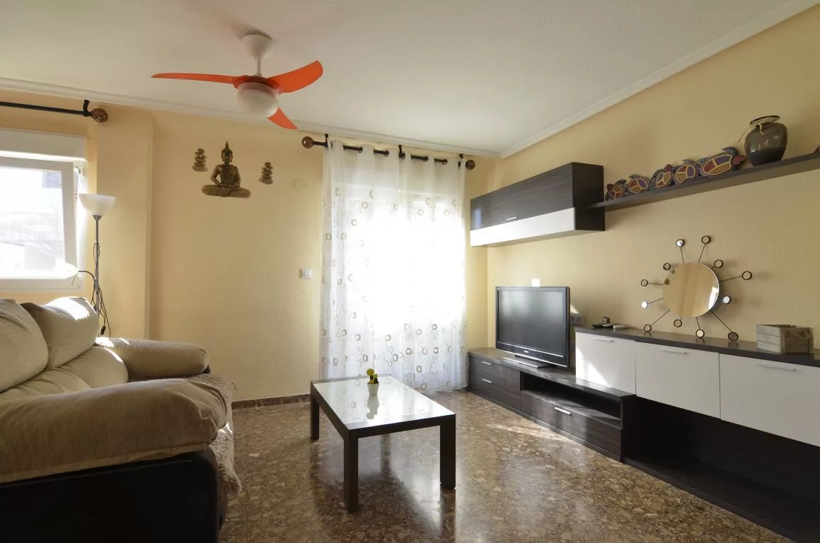 Penthouse · 4 bed · 2 baths · 160 m² · Elda — Photo 4 of 17