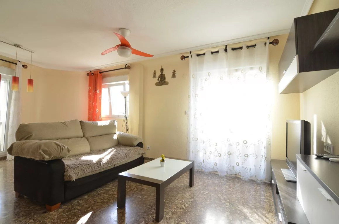 Penthouse · 4 bed · 2 baths · 160 m² · Elda — Photo 5 of 17