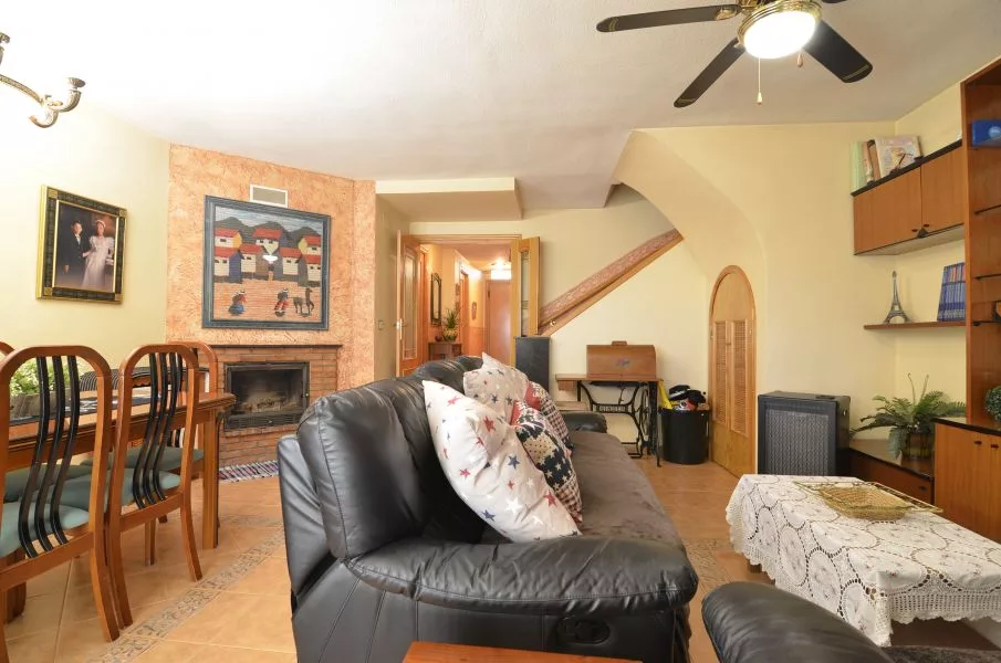 Bungalow · 4 bed · 2 baths · 130 m² · Elda — Photo 2 of 19