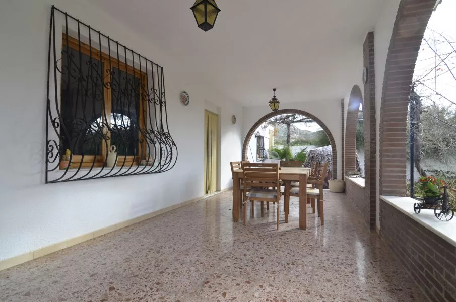 Villa · 3 bed · 3 baths · 120 m² · Petrer — Photo 5 of 16