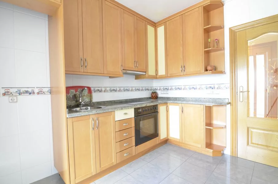 Apartment · 3 bed · 1 bath · 90 m² · Elda