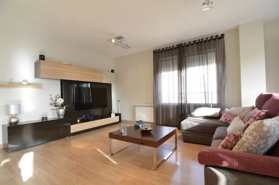 Apartment · 3 bed · 2 baths · 106 m² · Elda — Photo 3 of 17