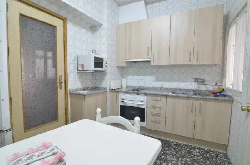 Apartment for rent in Cruz roja, Elda