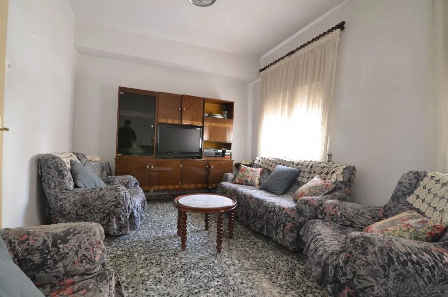 Apartment for rent in Cruz roja, Elda — Photo 4 of 14