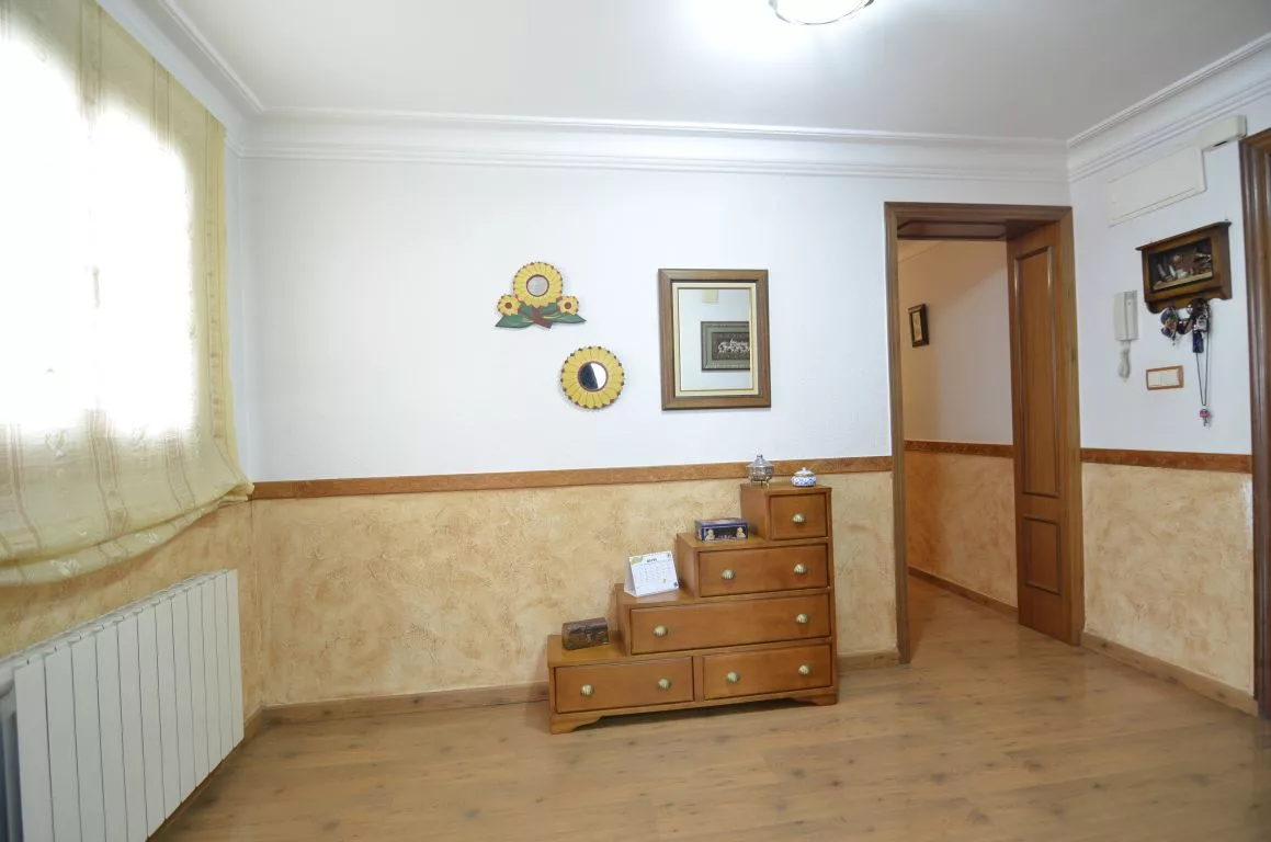 Penthouse · 5 bed · 2 baths · 200 m² · Elda — Photo 4 of 18