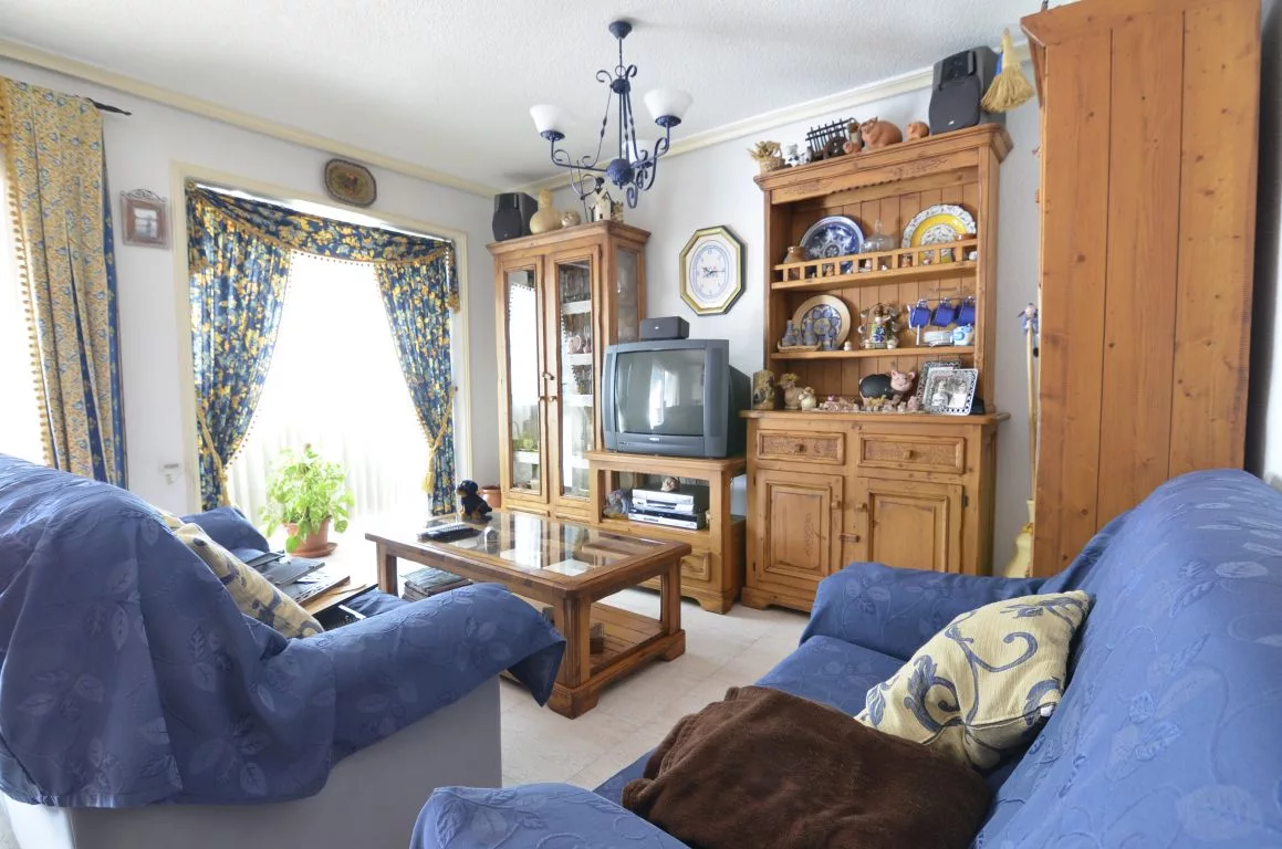 Apartment · 3 bed · 1 bath · 95 m² · Elda — Photo 3 of 11