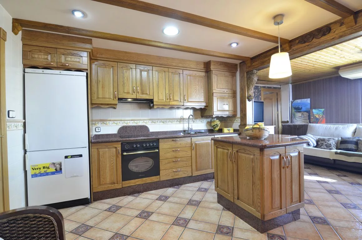 Apartment · 4 bed · 2 baths · 127 m² · Elda