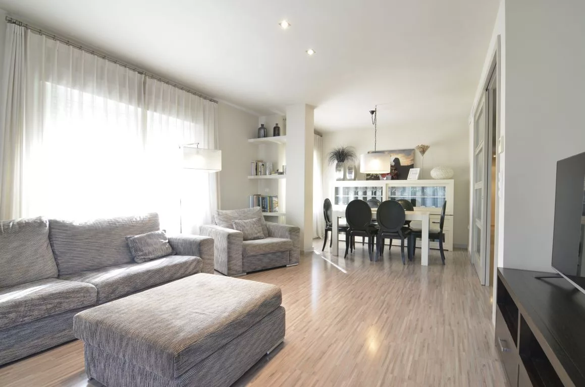 Apartment · 3 bed · 2 baths · 100 m² · Elda — Photo 2 of 19