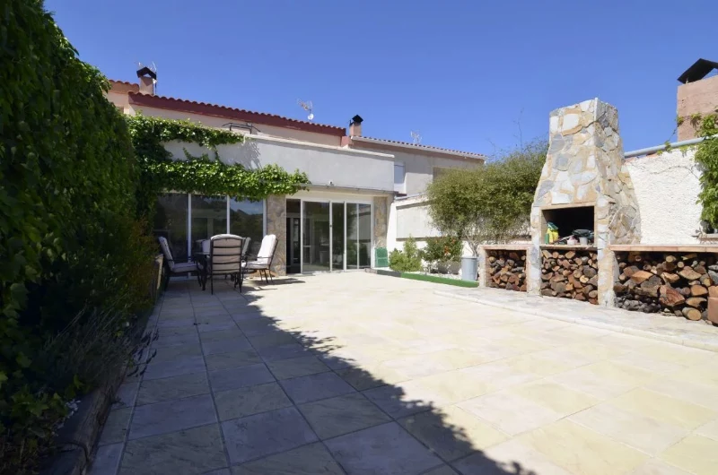 Bungalow for rent in Loma badá, Petrer