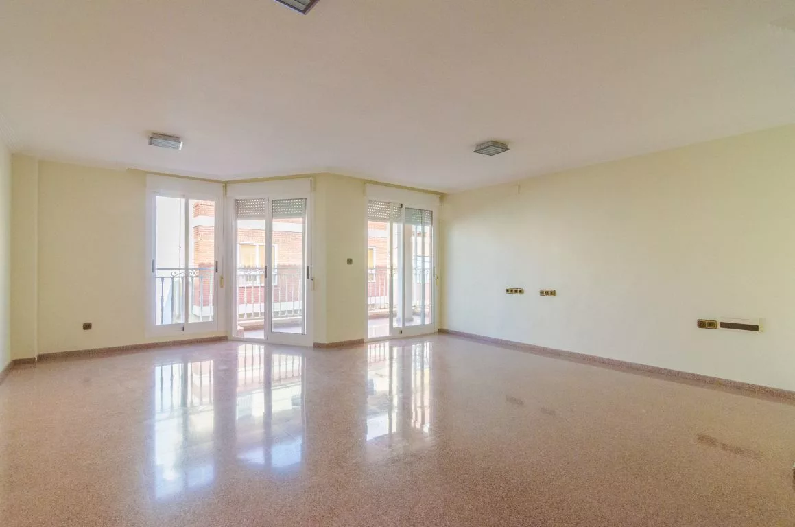 Apartment · 3 bed · 2 baths · 110 m² · Elda — Photo 4 of 12