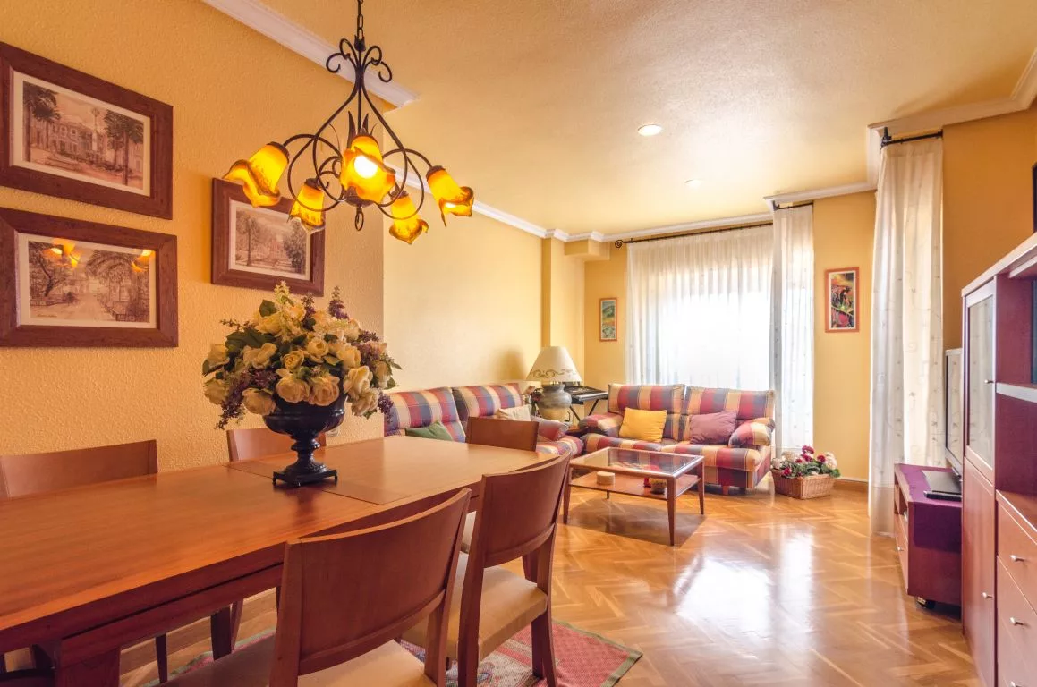 Apartment · 3 bed · 2 baths · 100 m² · Elda — Photo 3 of 14