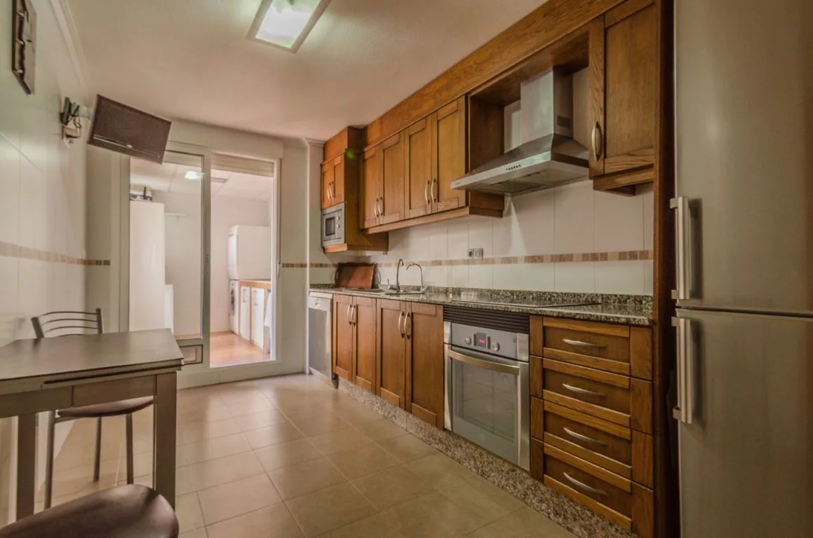 Apartment · 3 bed · 2 baths · 140 m² · Elda — Photo 3 of 18