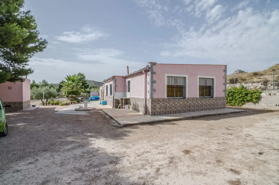 Country house · 3 bed · 1 bath · 140 m² · Elda — Photo 4 of 14