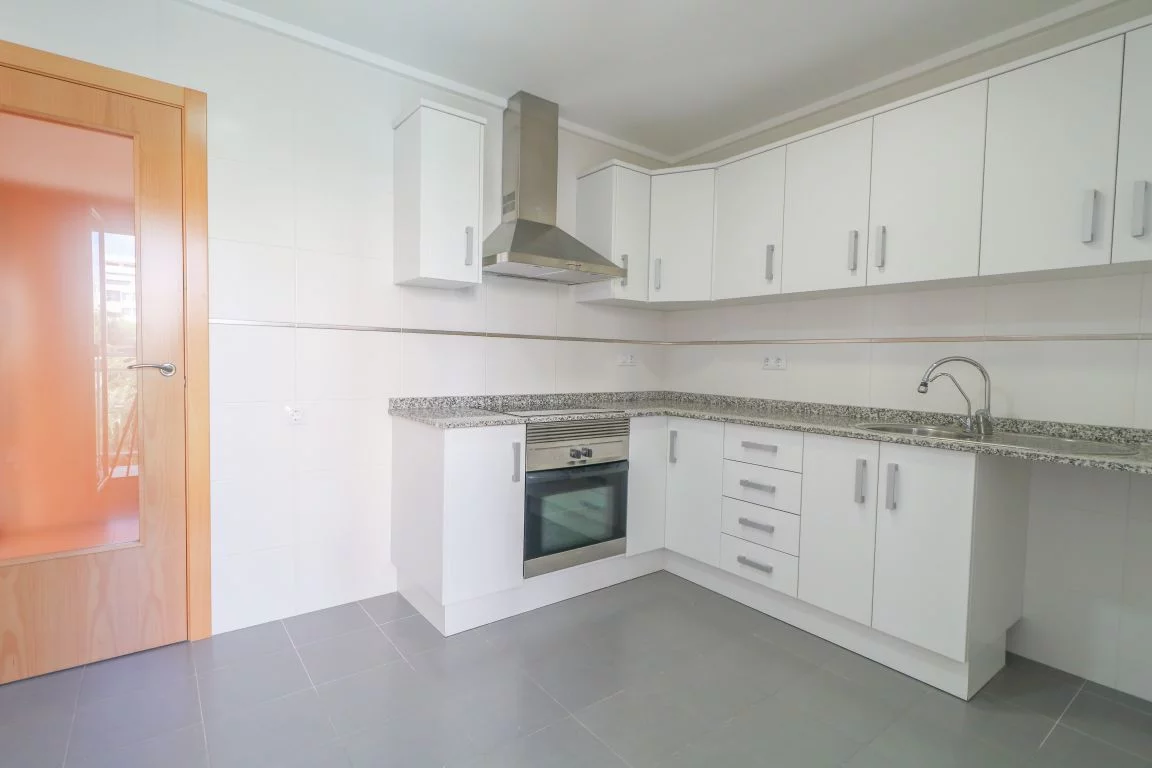 Apartment for rent in Sector 9, Elda — Photo 3 of 12