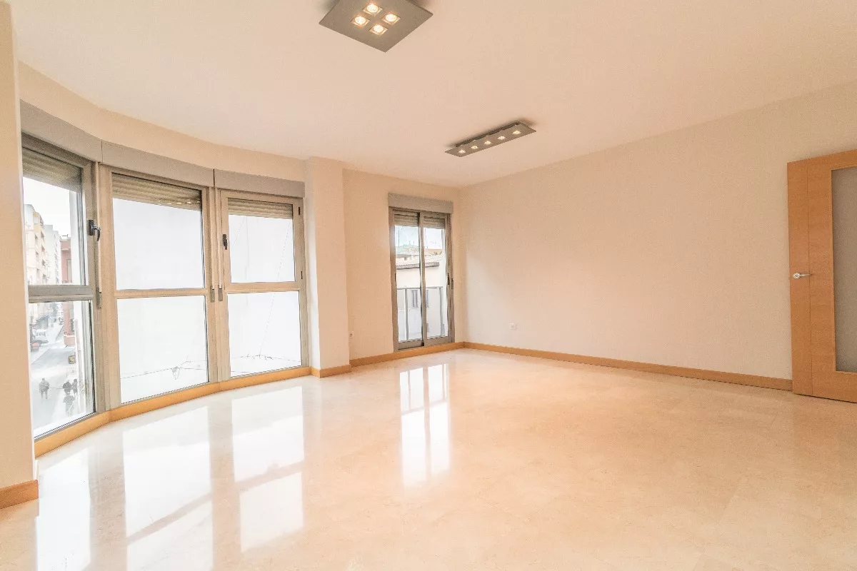 Apartment · 3 bed · 2 baths · 110 m² · Elda — Photo 4 of 10