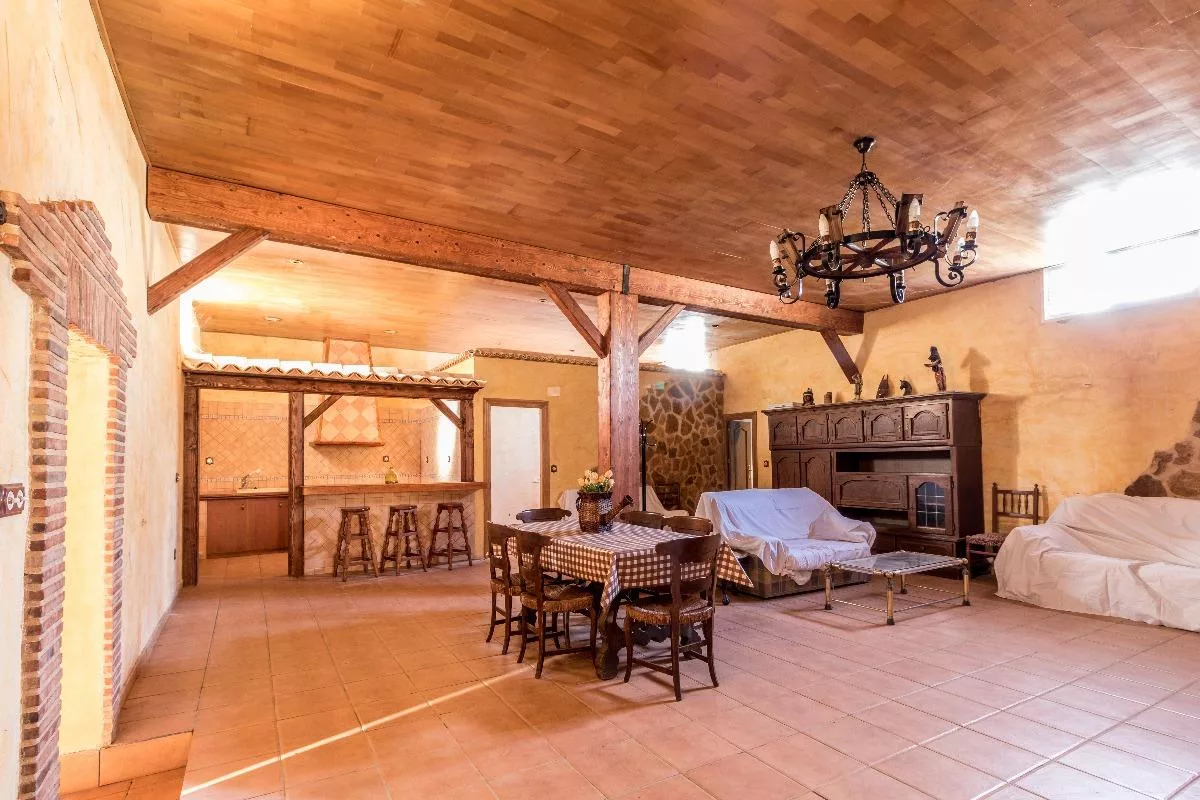 Country house · 4 bed · 1 bath · 150 m² · Elda