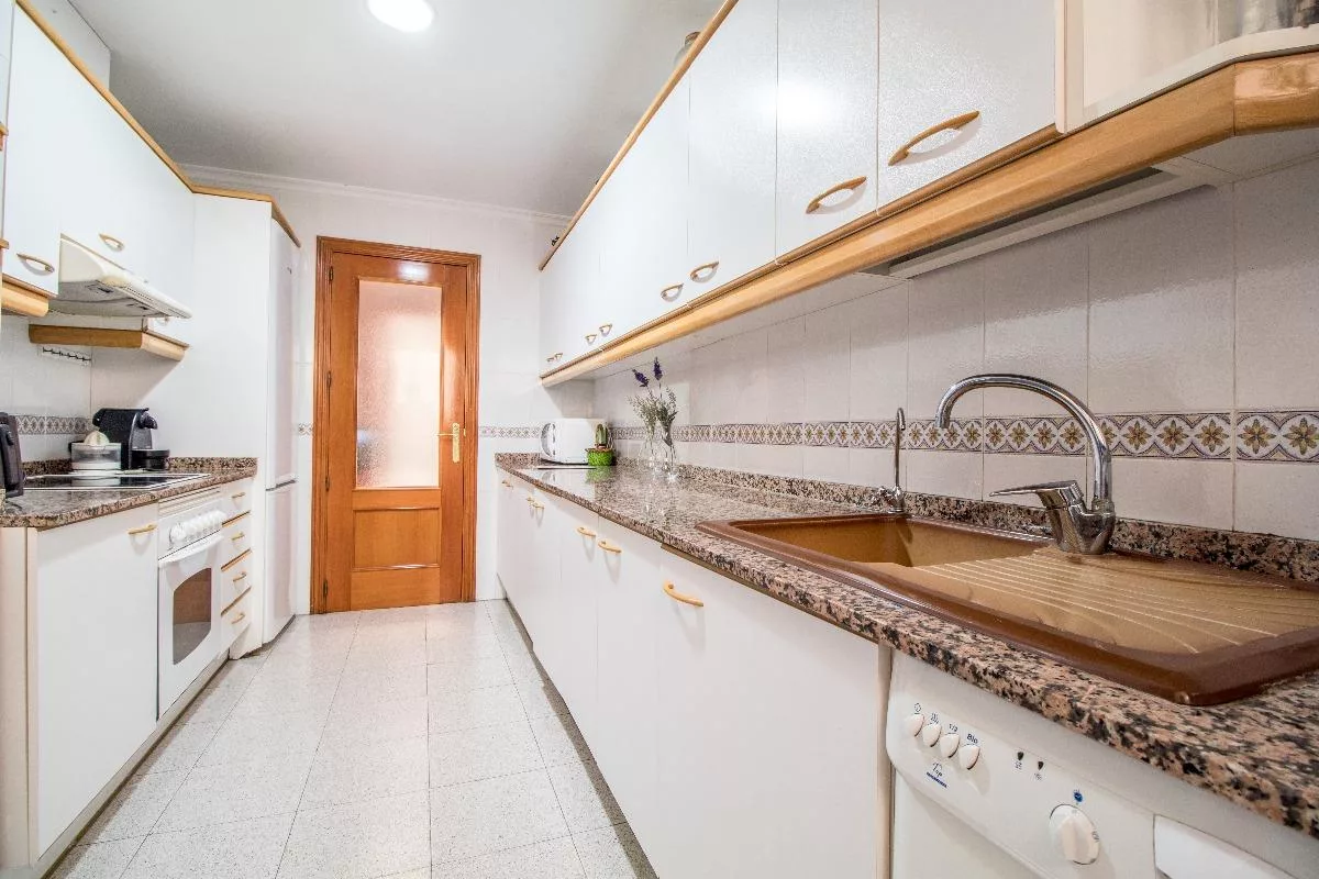 Apartment · 3 bed · 2 baths · 100 m² · Elda — Photo 4 of 8