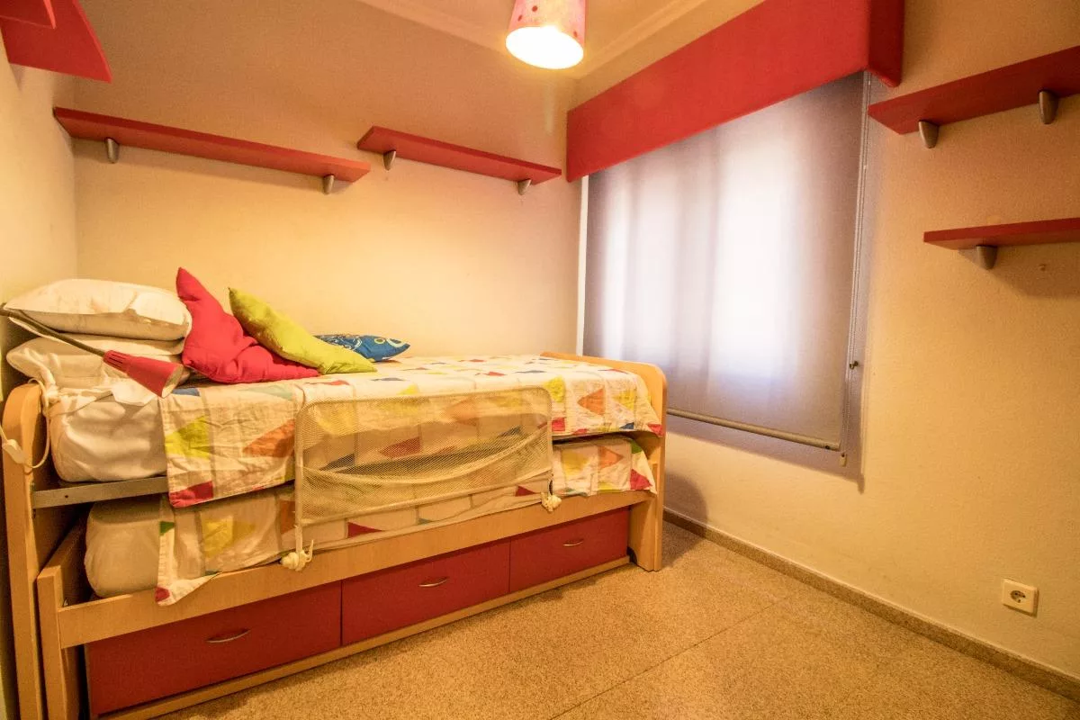 Apartment · 3 bed · 2 baths · 100 m² · Elda — Photo 5 of 8